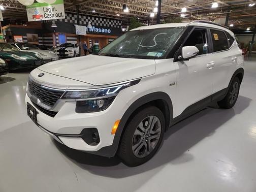 2021 Kia Seltos S
