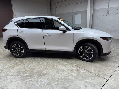 2023 Mazda CX-5 Premium Plus