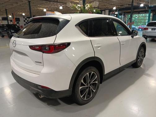 2023 Mazda CX-5 Premium Plus
