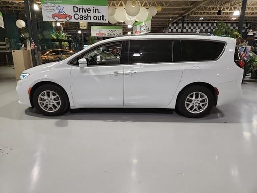 2021 Chrysler Pacifica Touring-L