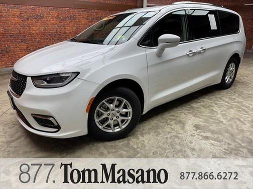 2021 Chrysler Pacifica Touring-L