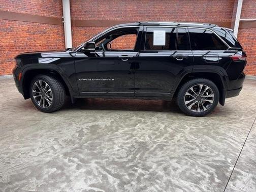 2023 Jeep Grand Cherokee Overland