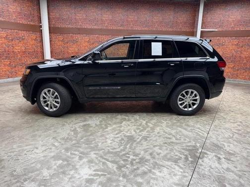 2022 Jeep Grand Cherokee WK Laredo