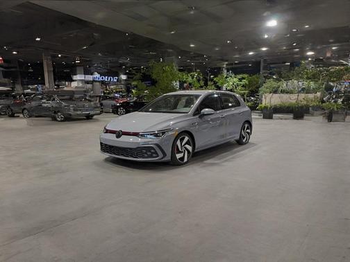 2024 Volkswagen Golf GTI 2.0T S