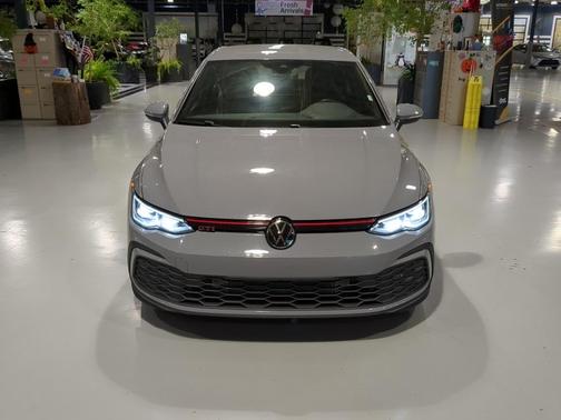 2024 Volkswagen Golf GTI 2.0T S
