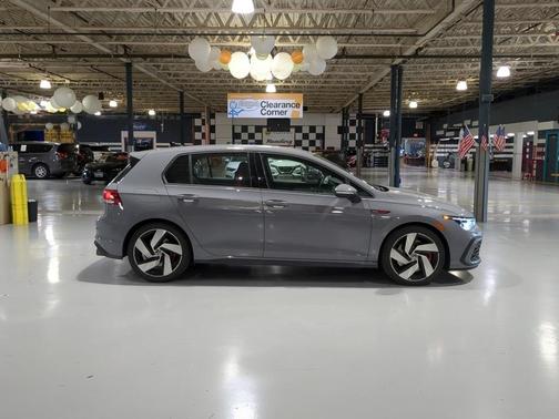 2024 Volkswagen Golf GTI 2.0T S