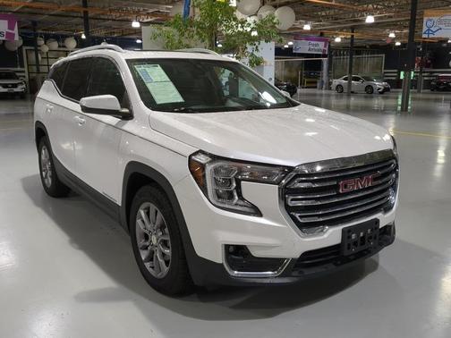 2022 GMC Terrain SLT