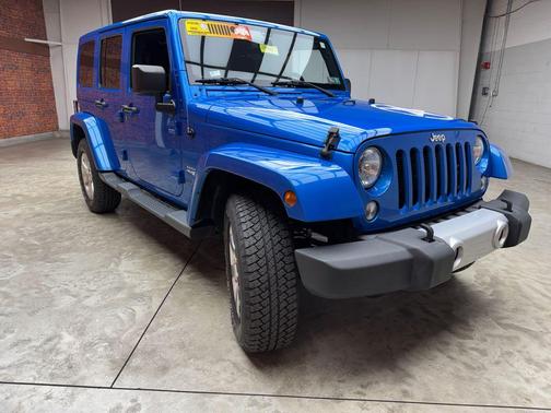 Hydro Blue Pearl 2015 Jeep Wrangler Unlimited Sahara