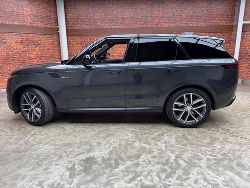 Carpathian Grey 2023 Land Rover Range Rover Sport SE