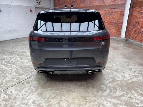 Carpathian Grey 2023 Land Rover Range Rover Sport SE