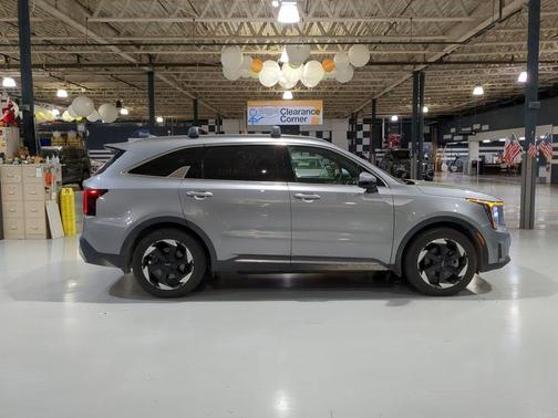 Steel Gray 2025 Kia Sorento Hybrid SX Prestige
