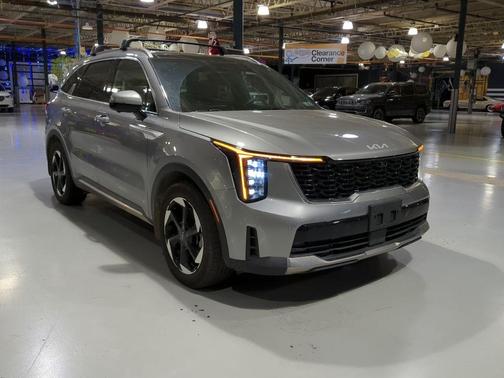 Steel Gray 2025 Kia Sorento Hybrid SX Prestige