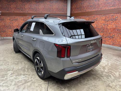 Steel Gray 2025 Kia Sorento Hybrid SX Prestige