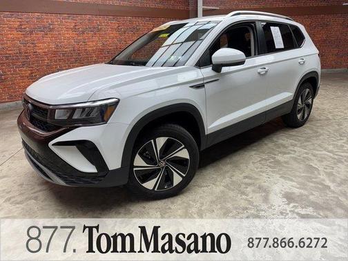 2024 Volkswagen Taos 1.5T SE