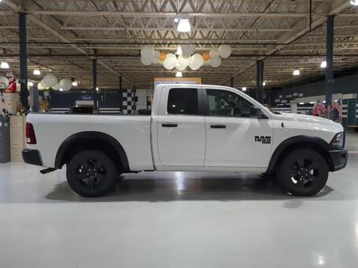 2022 RAM 1500 Classic SLT