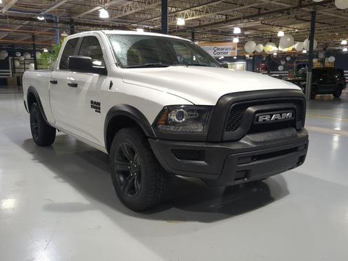 2022 RAM 1500 Classic SLT