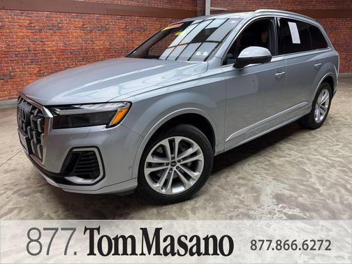 Satellite Silver Metallic 2025 Audi Q7 55 Premium Plus