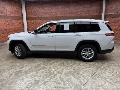 2021 Jeep Grand Cherokee L Laredo
