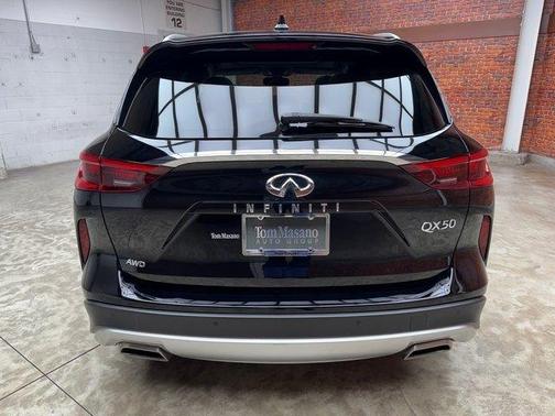 2021 INFINITI QX50 Luxe