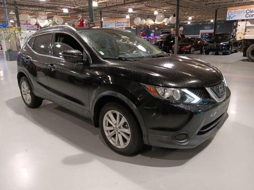 Magnetic Black 2019 Nissan Rogue Sport SV