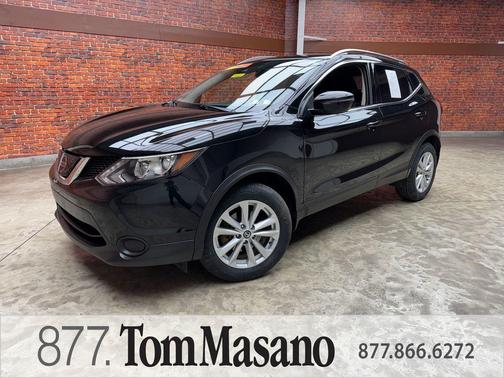 Magnetic Black 2019 Nissan Rogue Sport SV