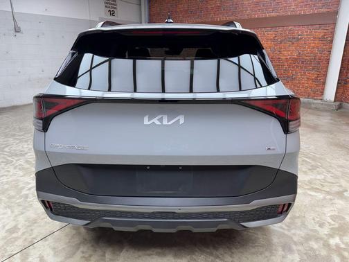 Gray 2023 Kia Sportage X-Line