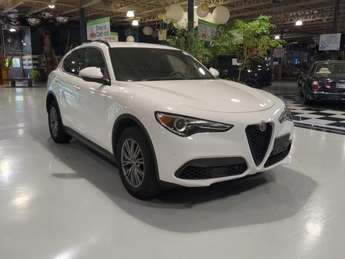 2022 Alfa Romeo Stelvio Sprint