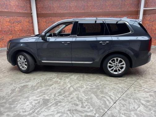2022 Kia Telluride LX