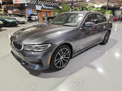 2022 BMW 330 i xDrive