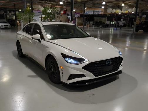 2021 Hyundai SONATA SEL