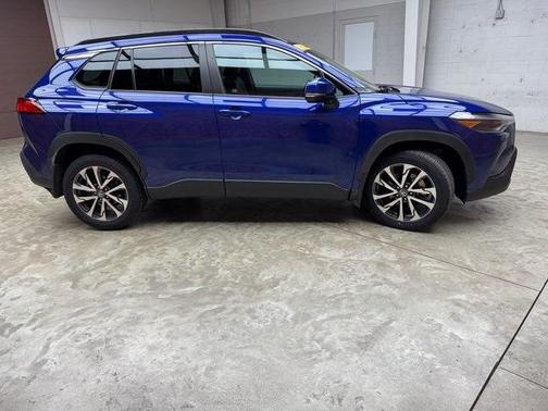 2022 Toyota Corolla Cross XLE