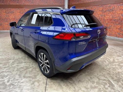 2022 Toyota Corolla Cross XLE