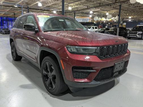 2023 Jeep Grand Cherokee Altitude