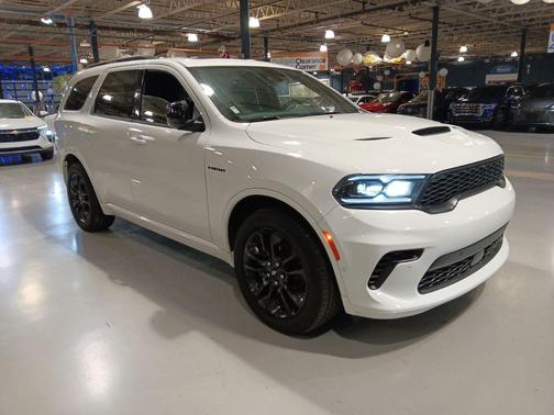 White Knuckle Clearcoat 2025 Dodge Durango R/T