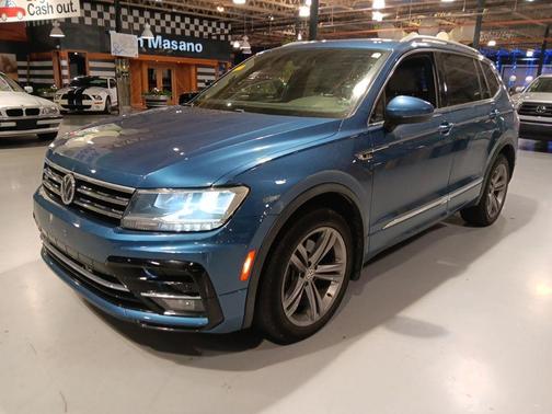 Silk Blue Metallic 2019 Volkswagen Tiguan 2.0T SEL R-Line
