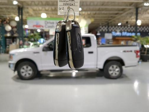 Oxford White 2020 Ford F-150 XLT