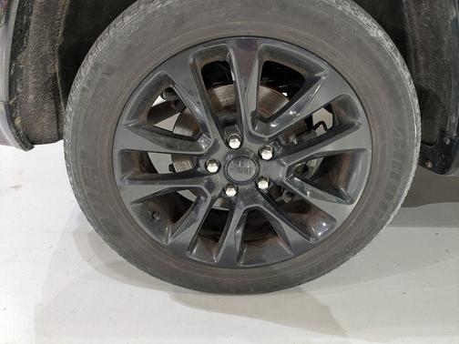 Diamond Black 2020 Jeep Grand Cherokee Altitude