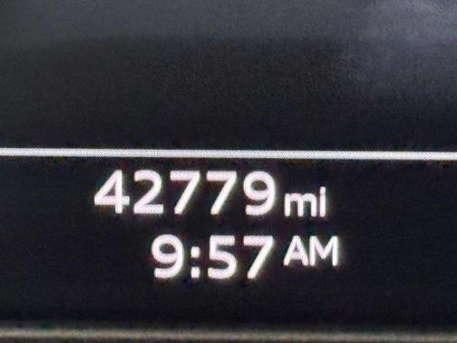 2022 Audi Q5 45 S line Premium Plus