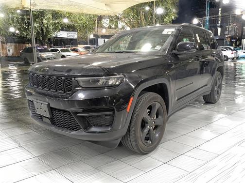 2023 Jeep Grand Cherokee Altitude