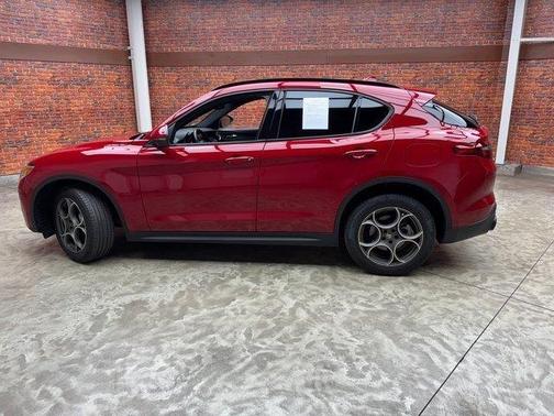 2022 Alfa Romeo Stelvio Sprint
