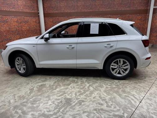 2022 Audi Q5 45 S line quattro Premium