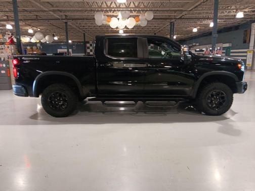 Black 2024 Chevrolet Silverado 1500 ZR2