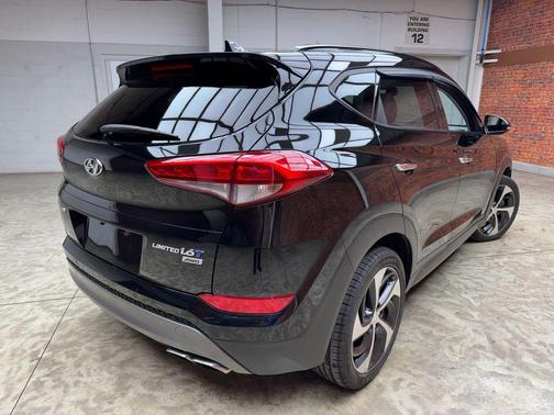 2016 Hyundai TUCSON Limited