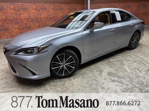 2022 Lexus ES 350 Base