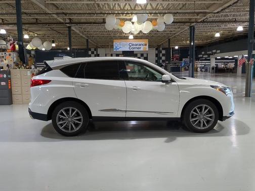 White 2023 Acura RDX Technology Package