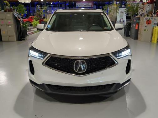White 2023 Acura RDX Technology Package