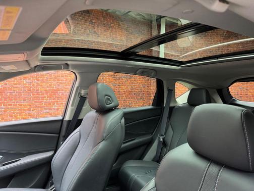 White 2023 Acura RDX Technology Package