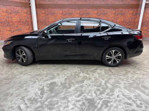 Black 2023 Nissan Sentra SV