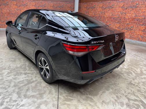 Black 2023 Nissan Sentra SV