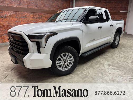 Ice 2023 Toyota Tundra SR5